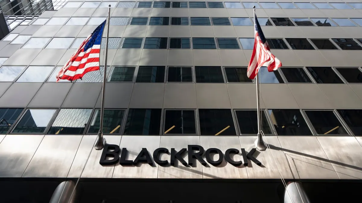 Bitcoiners criticize BlackRock's