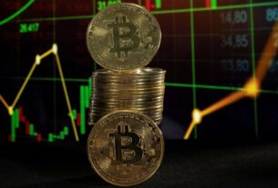 Bitcoin Eyes $105K Factors Driving the Surge and Risks Ahead